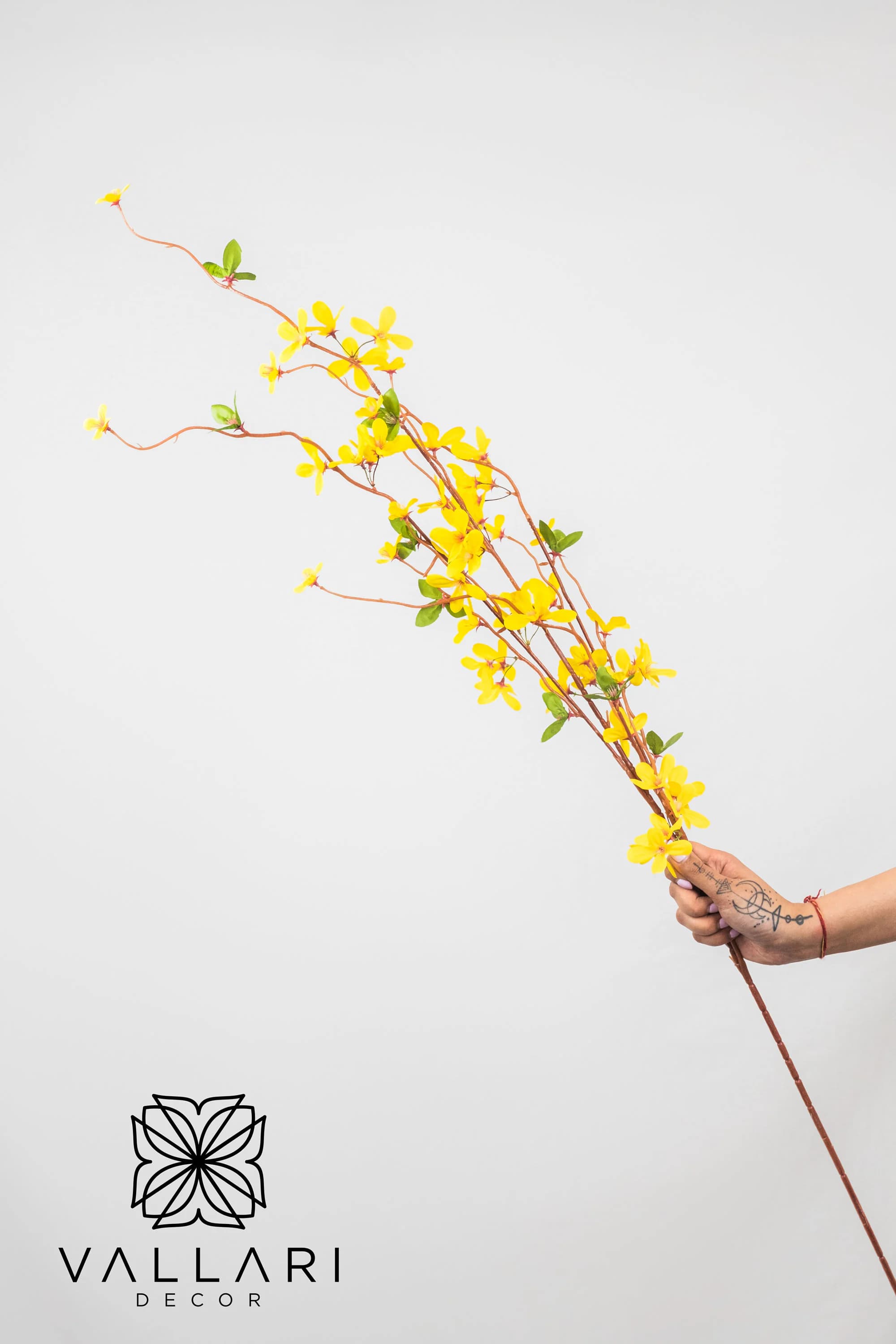 40" YELLOW FORSYTHIA SPRAY/ Floral Spray/ Wedding Roses/ White/Greenery Bushel/ Outdoor Wedding Greenery/Centerpiece Decor/Faux Flowers/