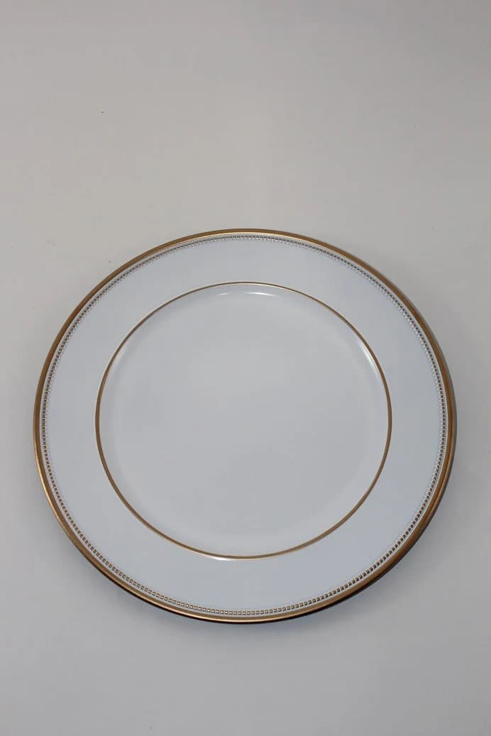 13" Beaded White & Gold Charger Plate/Plates/Wedding Decor/Home Decor/Dinner Party/Antique Theme/Antique Dinner Theme/Gatsby Theme/Dining