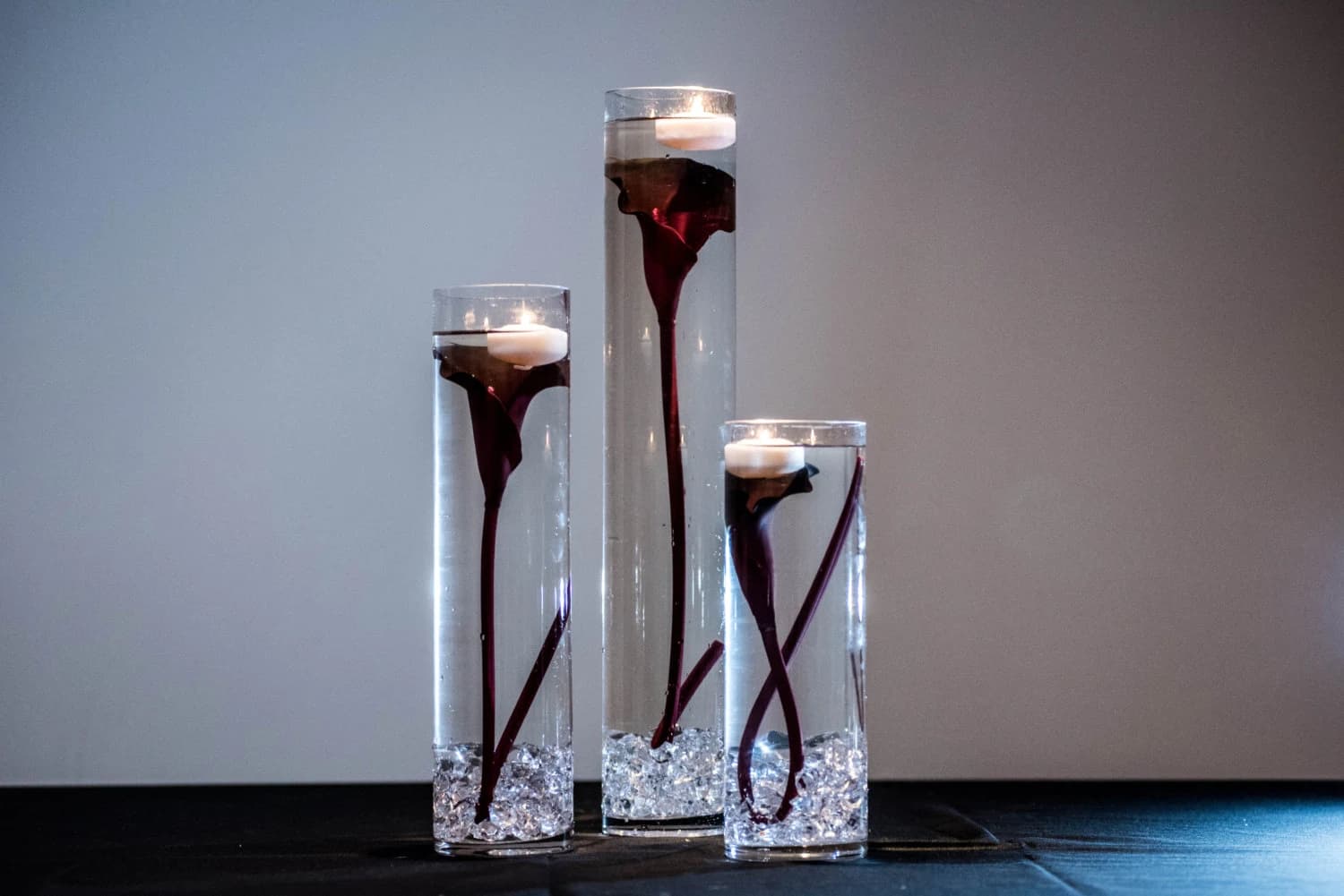 Submersible Plum/Deep Purple Calla Lily  Floral Wedding Centerpiece with Floating Candles and Acrylic Crystals Kit