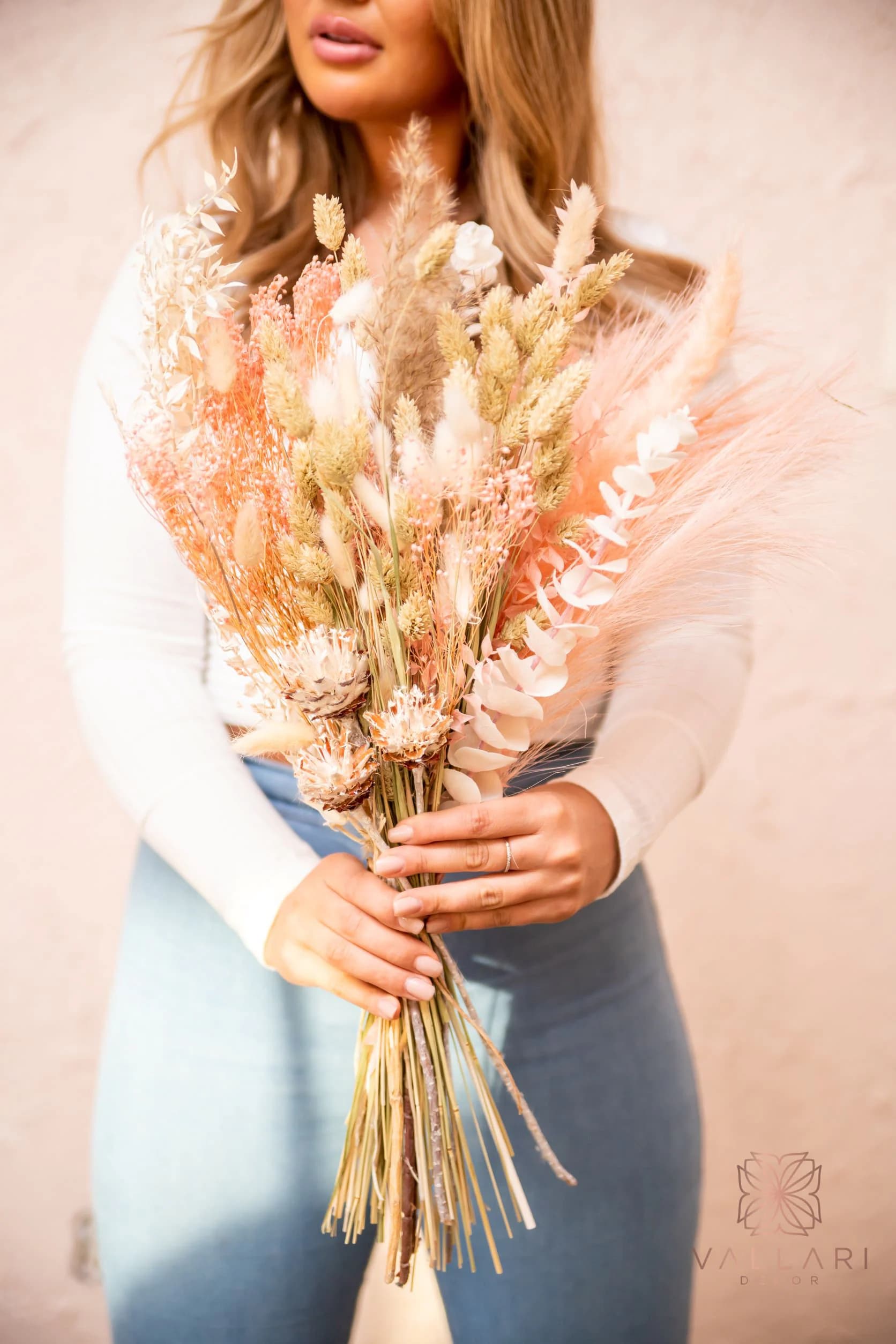 Dried Moss Green and Pink Floral Pampas Floral Bouquet/25"/Palm Spades/Reed/Dried Pampas/Pampas Bouquet Decor/Boho Pampas/Bouquet/Bunny Tail