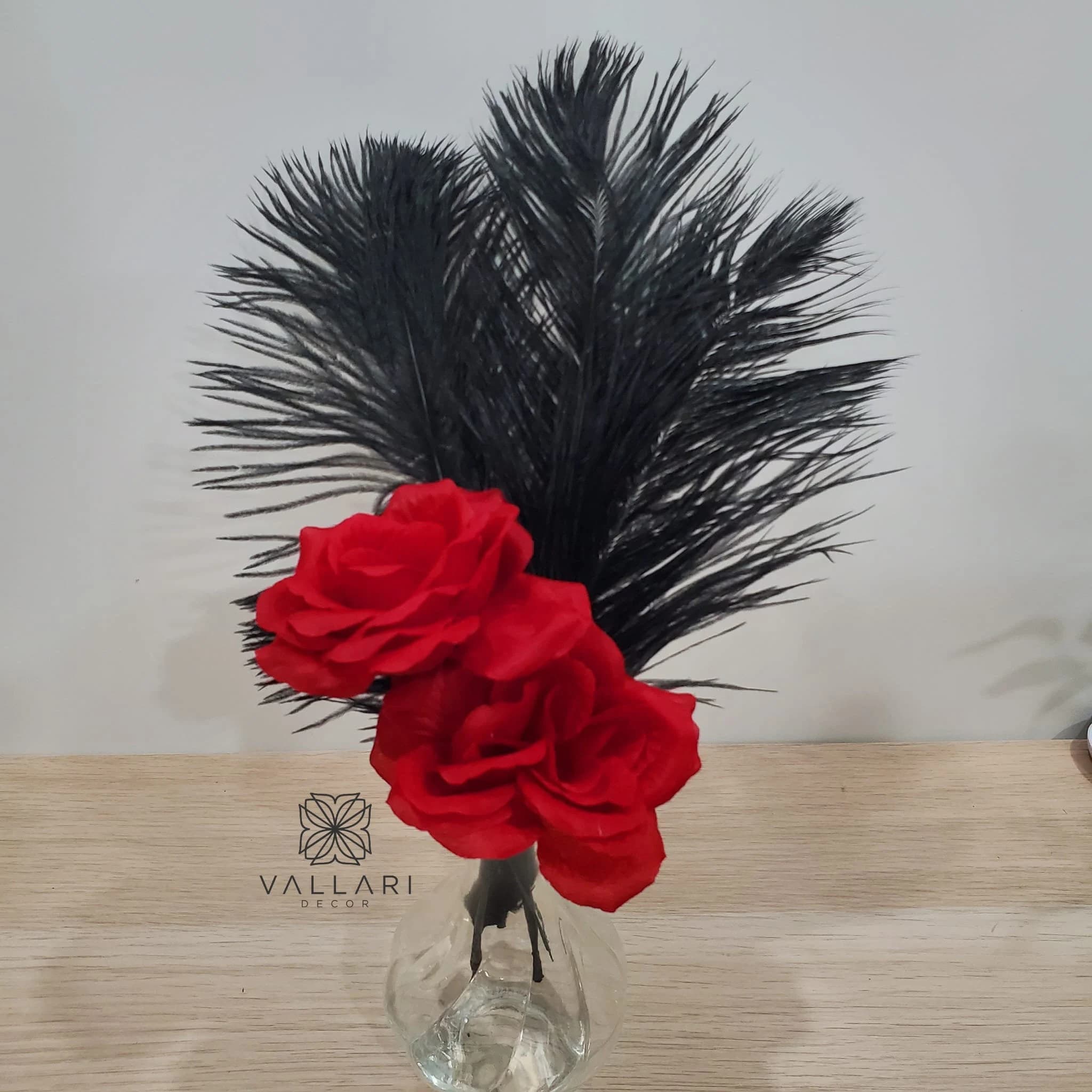 Bud Ostrich Feather Centerpiece Kits with Clear bud Vase