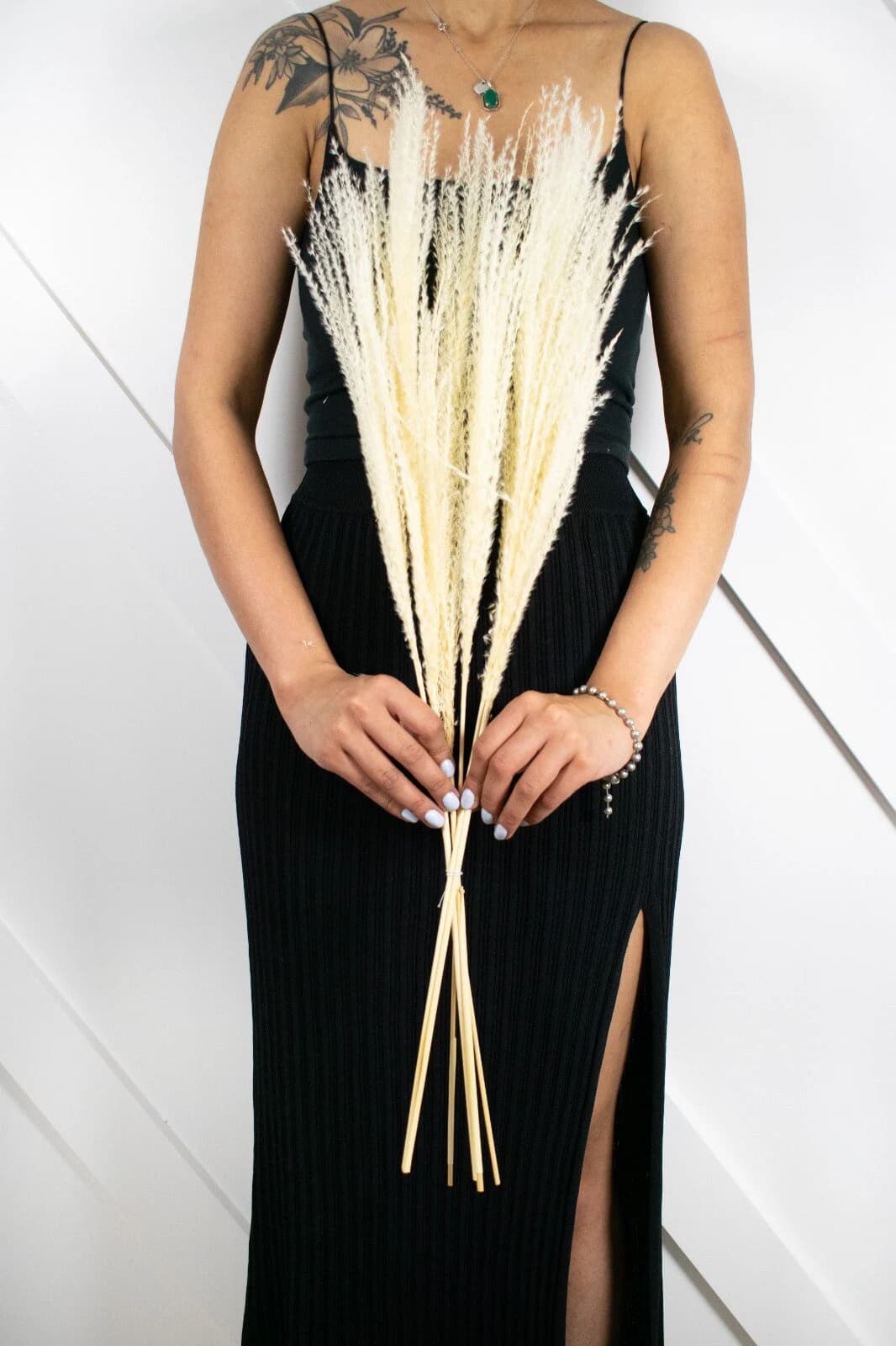 MINI 28" 1-6pc Bleached Horsetail Grass Bundle/Pampas Bundle/Home Decor/Rustic Wedding Decor/Brown Pampas/Ivory Pampas/Natural Pampas/