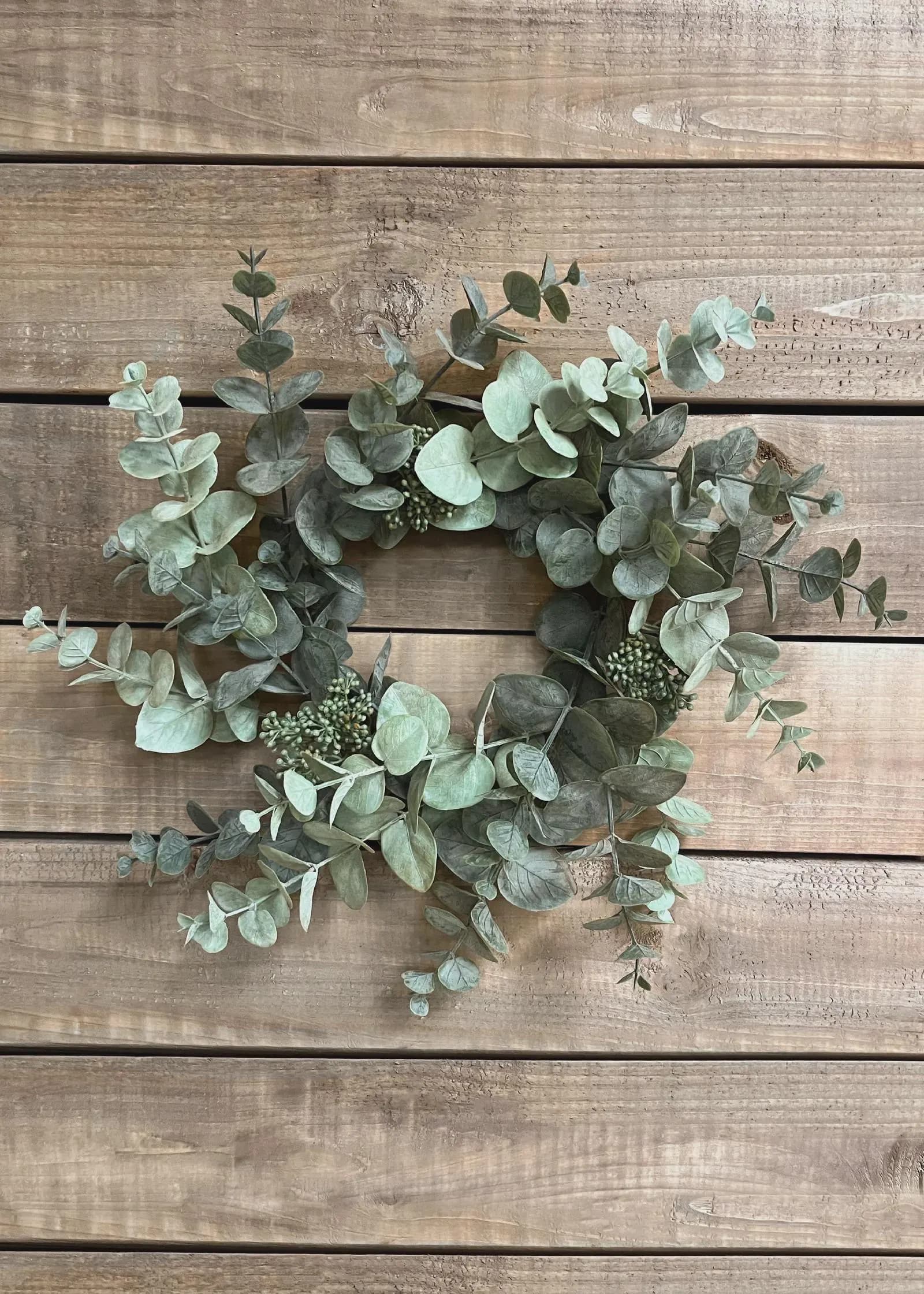16" Sage Green Seed Eucalyptus Wreath/Green Artificial Wreath/Natural Looking Wreath/Outdoor Wreath/Green Outdoor Wreath/Xmas Deco