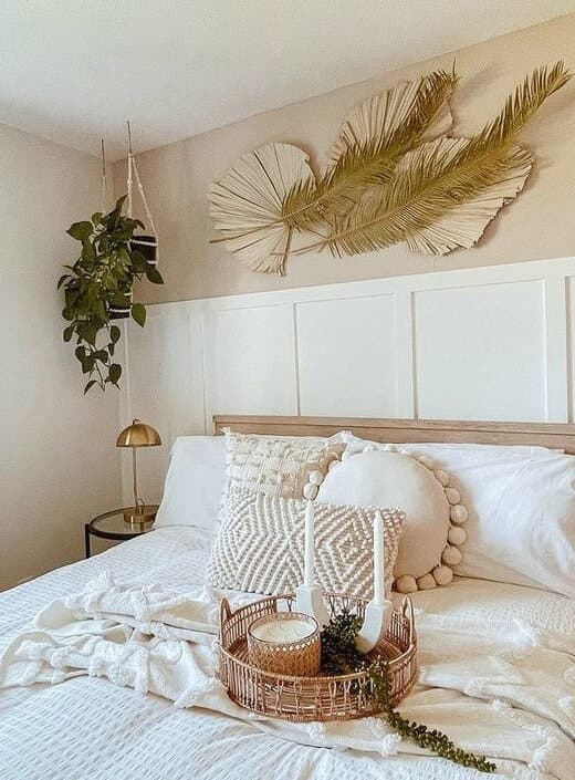 5PC 3.5-4 FT Tall Bleached Palm Leaf/Branches/Centerpiece decor/GreeneryPalm Leaves Palm Bundles/Tropical Decor/Summer Wedding/Sago Palm