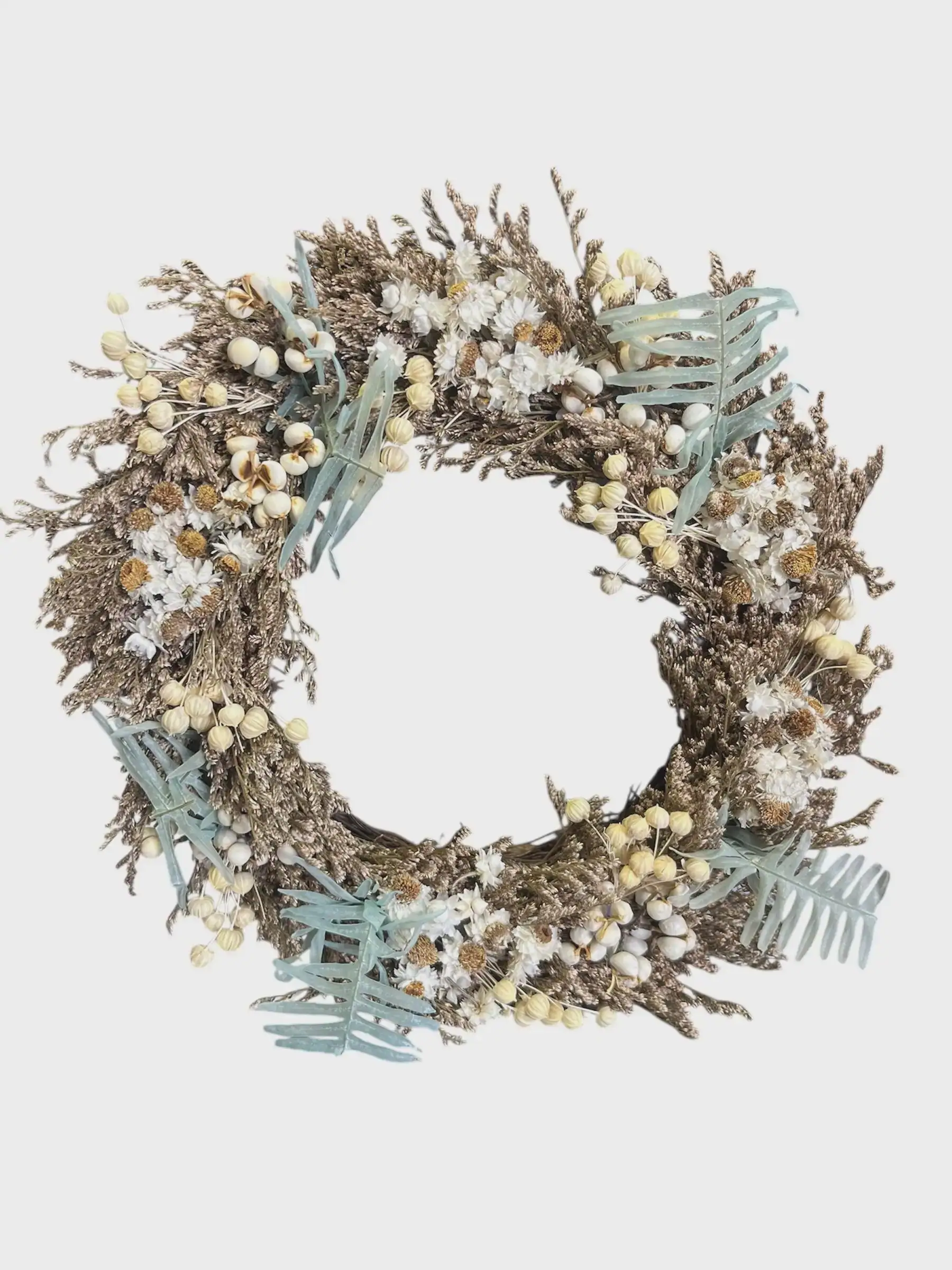 10" Preserved White Wreath/Holiday/greenery/Green Wreath/Natural Looking Wreath/Outdoor Wreath/Green Outdoor Wreath/Green