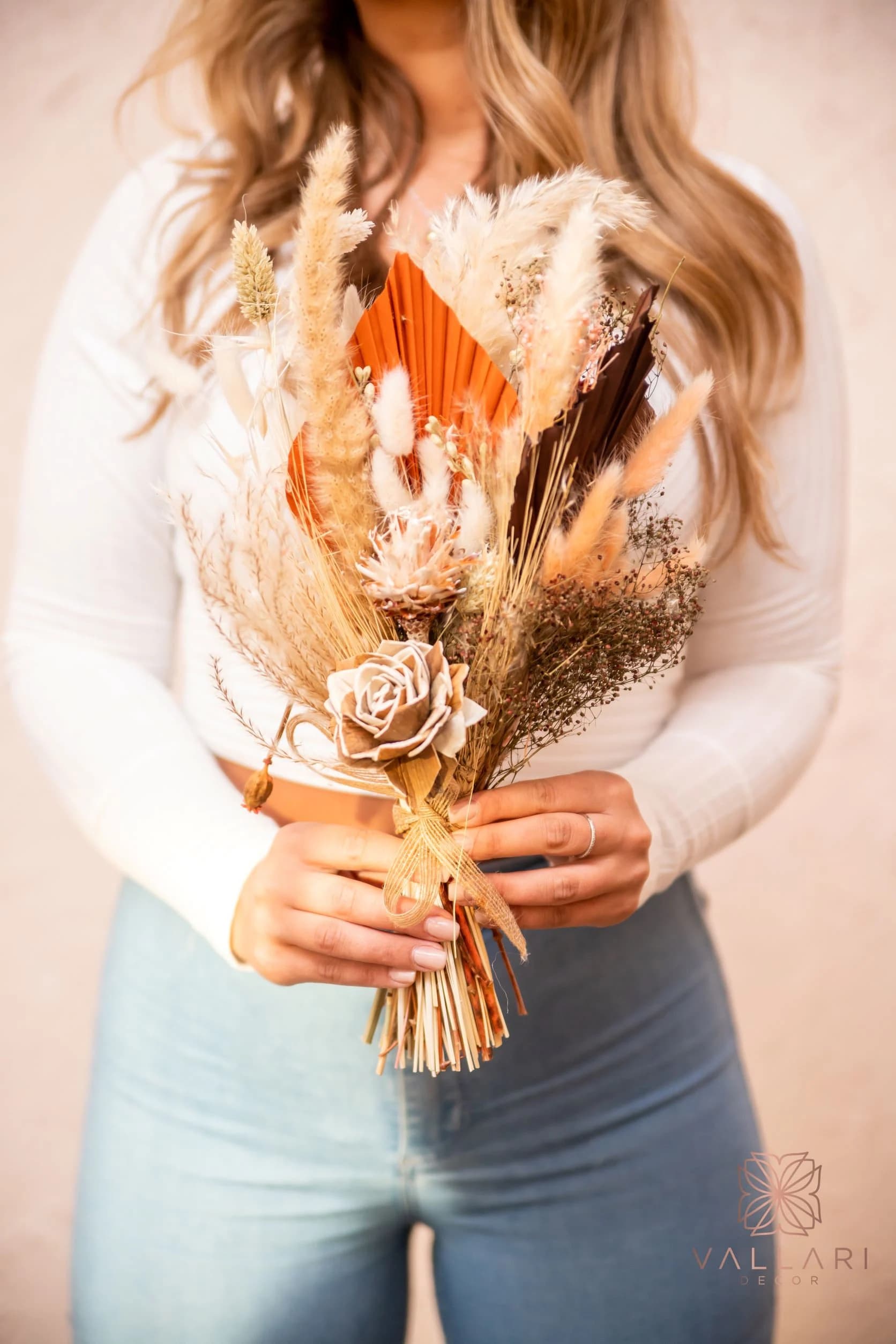 Dried Natural Minar Rose Floral Bouquet/25"/Palm Spades/Reed/Dried Pampas/Pampas Bouquet Decor/Boho Pampas/Bouquet/Bunny Tails