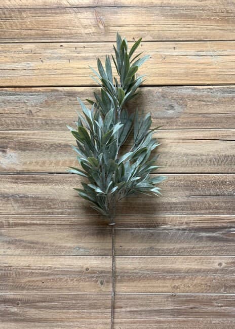 30" Green Myrtle Spray/Floral Wedding/Greenery/Wedding Centerpieces/Home Decor/Faux Vines/Silk Vines/Garlands