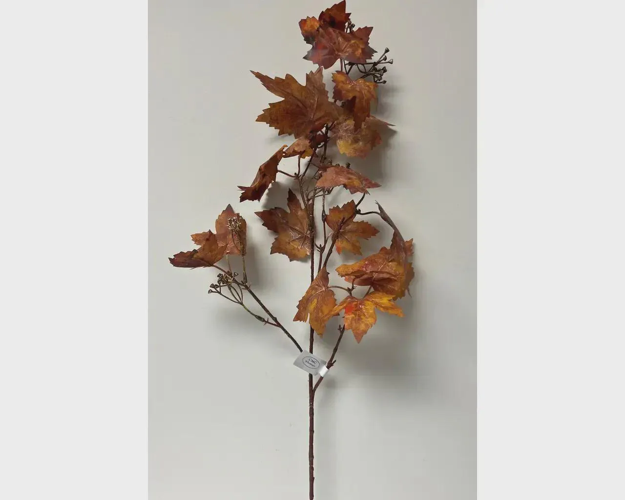 29" Brown Grape Leaf Spray – Autumn Artificial Foliage Stem, Faux Brown Leaves for Fall Centerpieces, Harvest Displays & Seasonal Home Decor