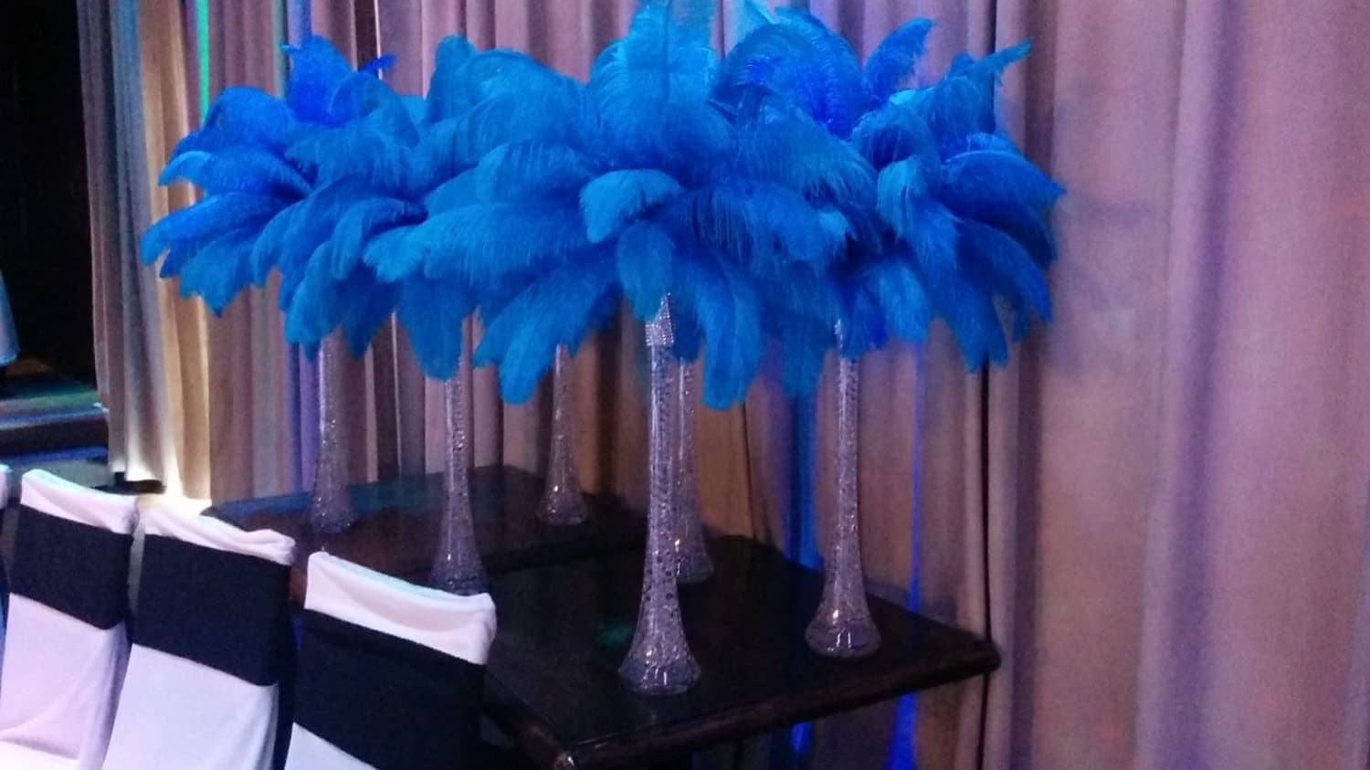 Blue/Turqoise/Sky blue Ostrich Feather Centerpiece for Weddings/Birthday/Holiday parties/Great Gatsby/ Roaring 20's/Hollywood Glam Themes
