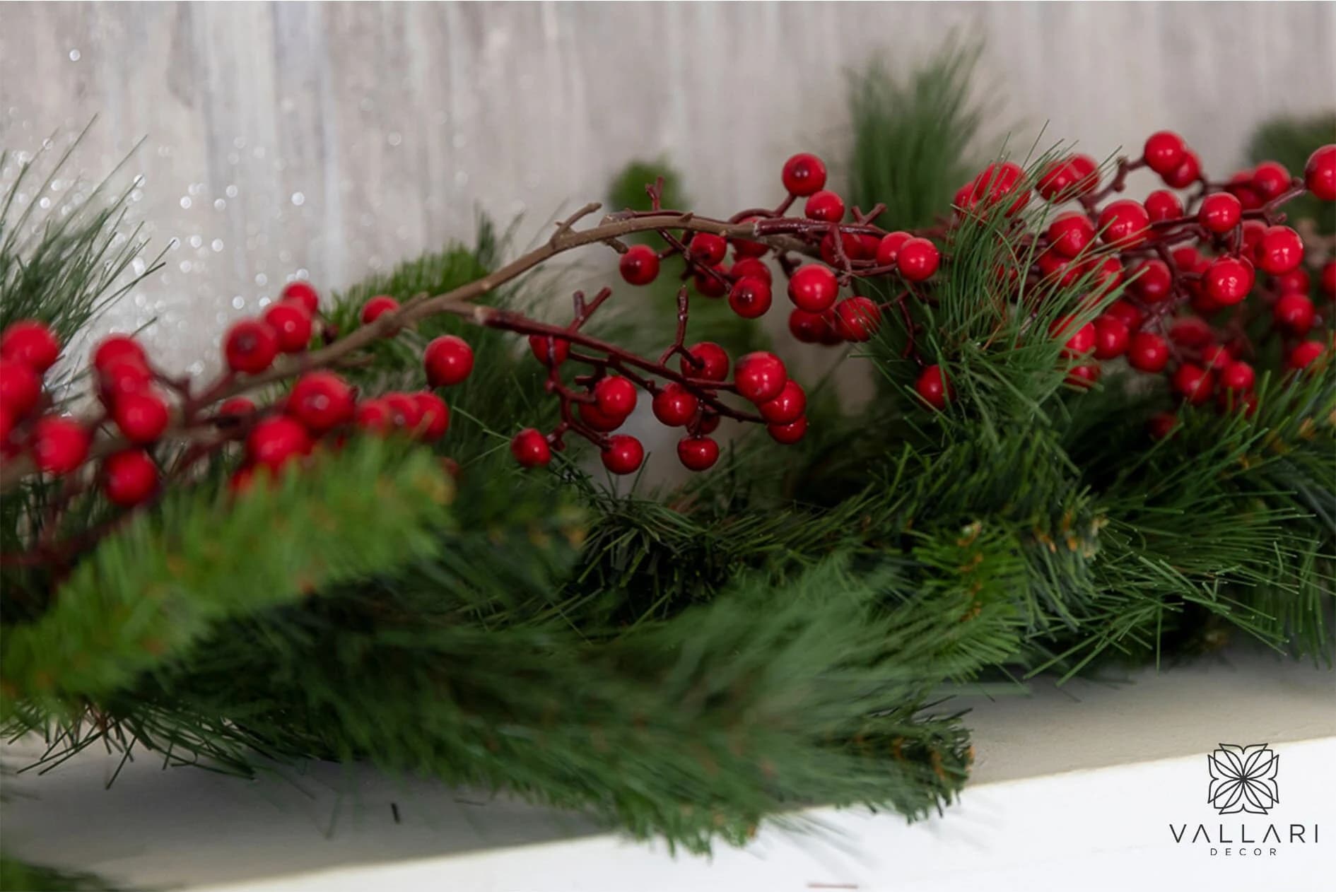 4FT Red Berry Garland/ Faux Garlands/Vines/Greenery/Wedding Centerpieces/Home Decor/Faux Vines/Silk Vines/Garlands