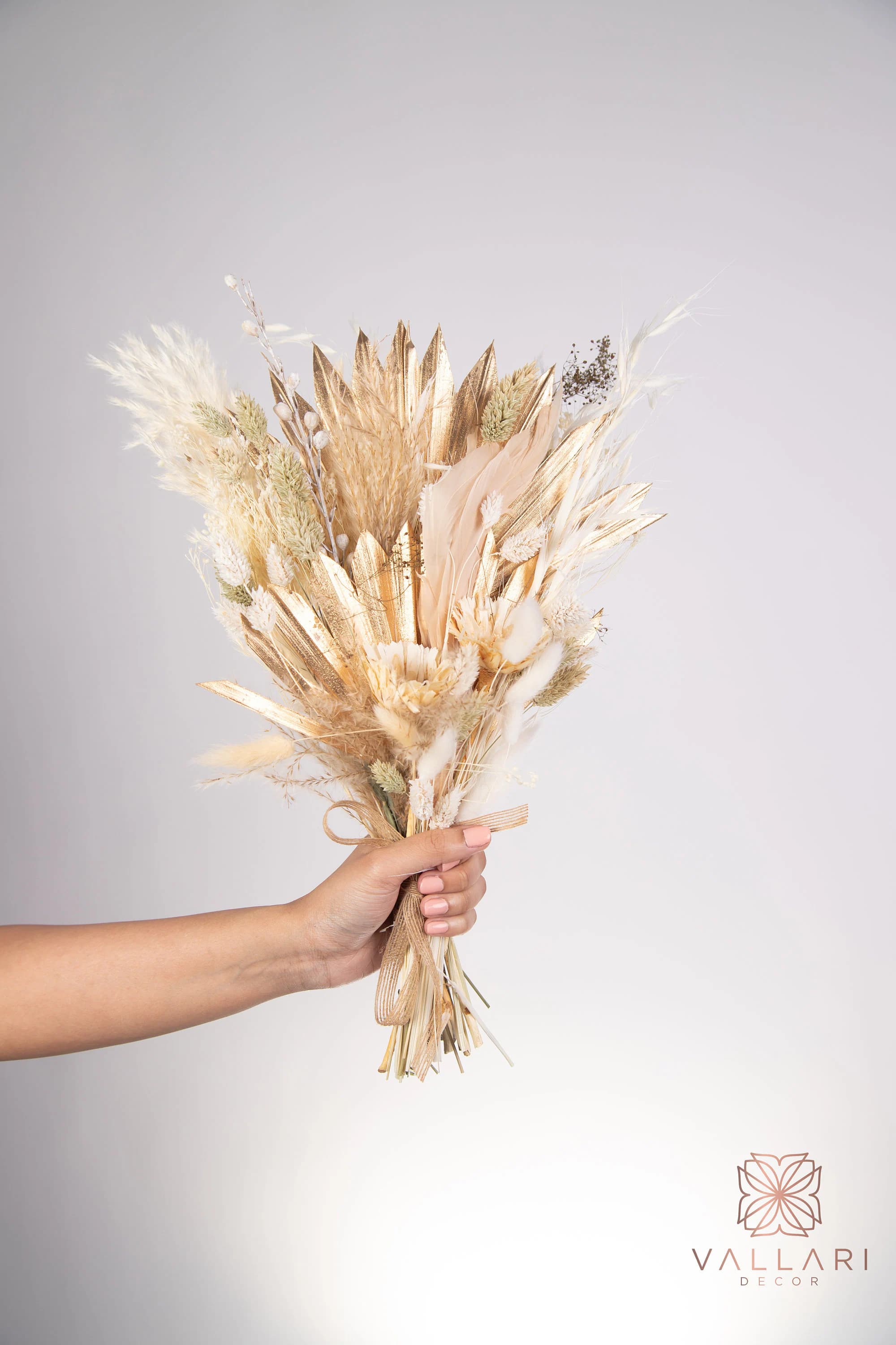 Dried Double Gold Sun Palm Pampas Bouquet/25"/Palm Spades/Reed/Dried Pampas/Pampas Bouquet Decor/Boho Pampas/Bouquet/Bunny Tail