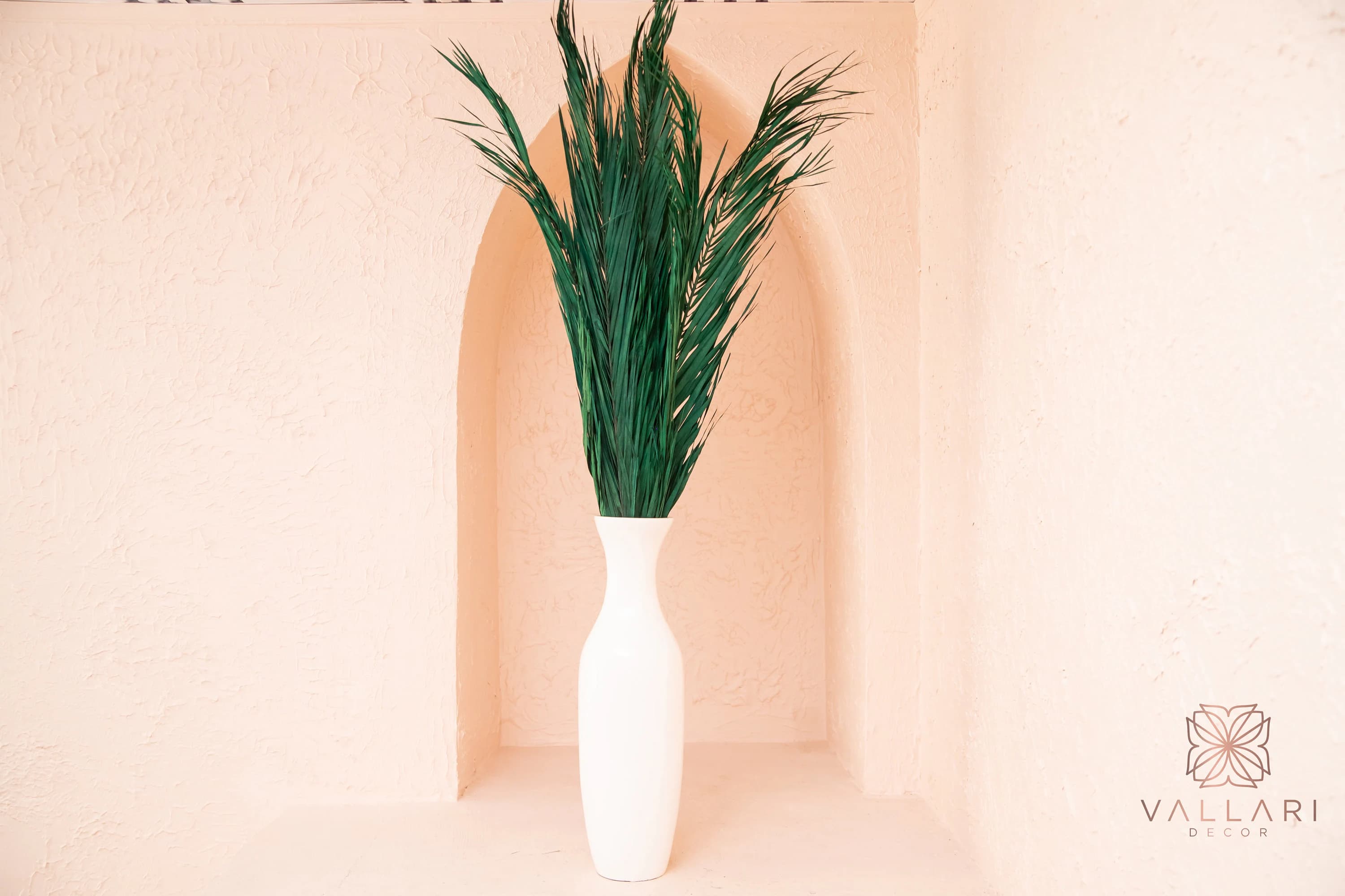 5PC 3.5-4 FT Tall Green Palm Leaf/Branches/Centerpiece decor/GreeneryPalm Leaves Palm Bundles/Tropical Decor/Summer Wedding/Dried Sago Palm