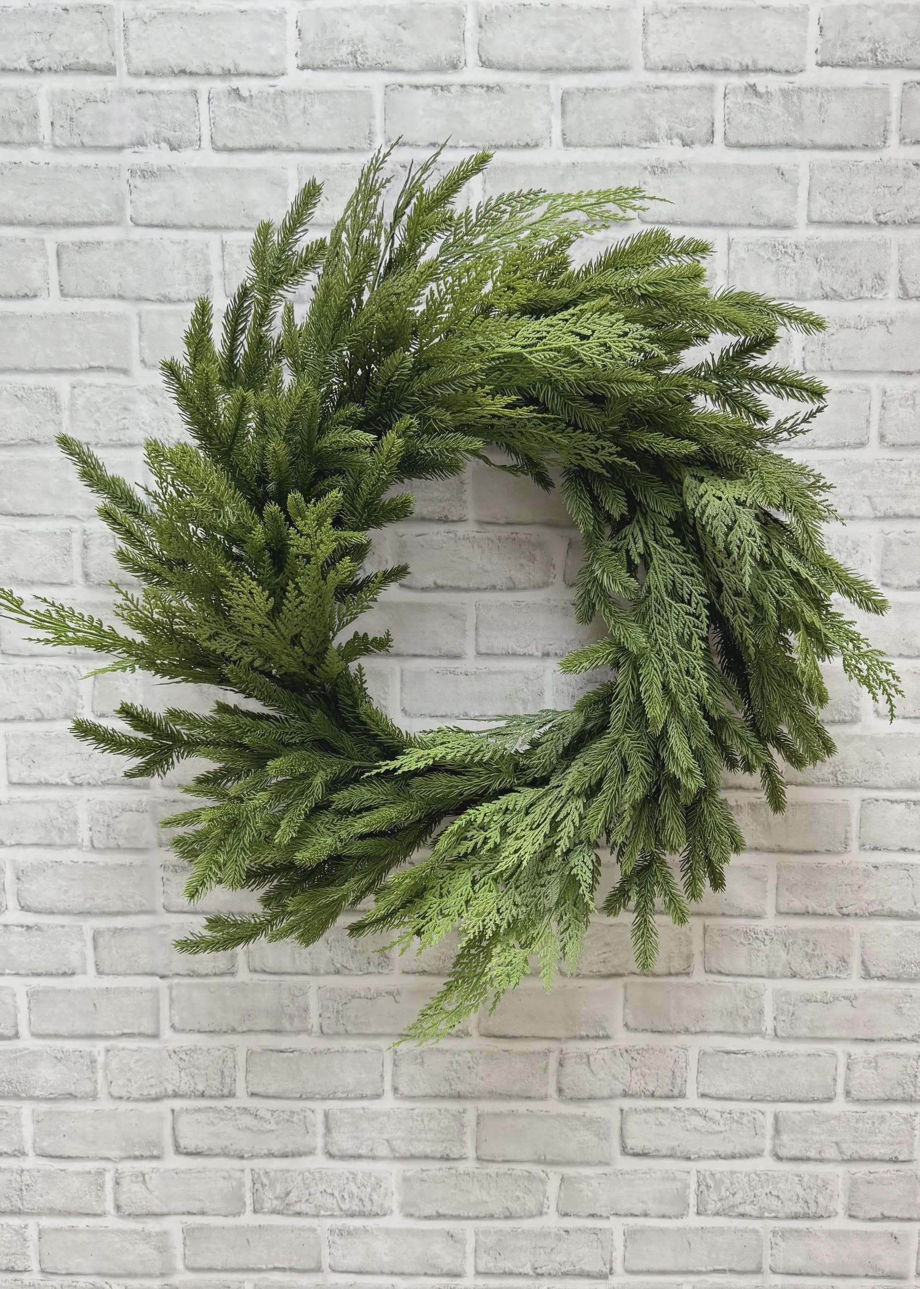 22" Fresh Touch Spruce Cedar Wreath/Garlands/Wedding Centerpieces/Home Decor/Faux Vines/Silk Vines/Garlands
