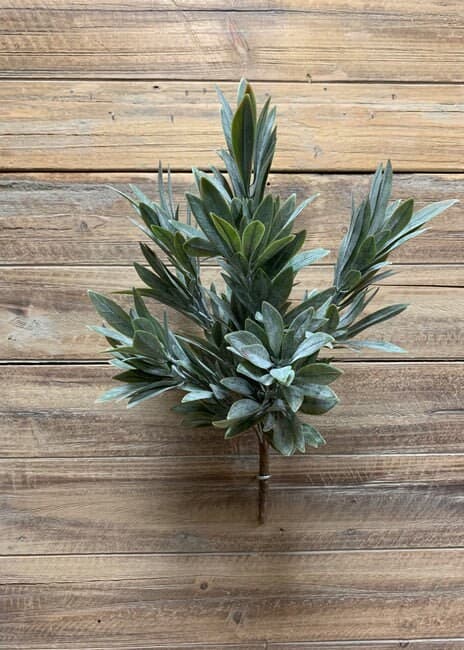 15.5" Green Myrtle Bush/Floral Wedding/Greenery/Wedding Centerpieces/Home Decor/Faux Vines/Silk Vines/Garlands