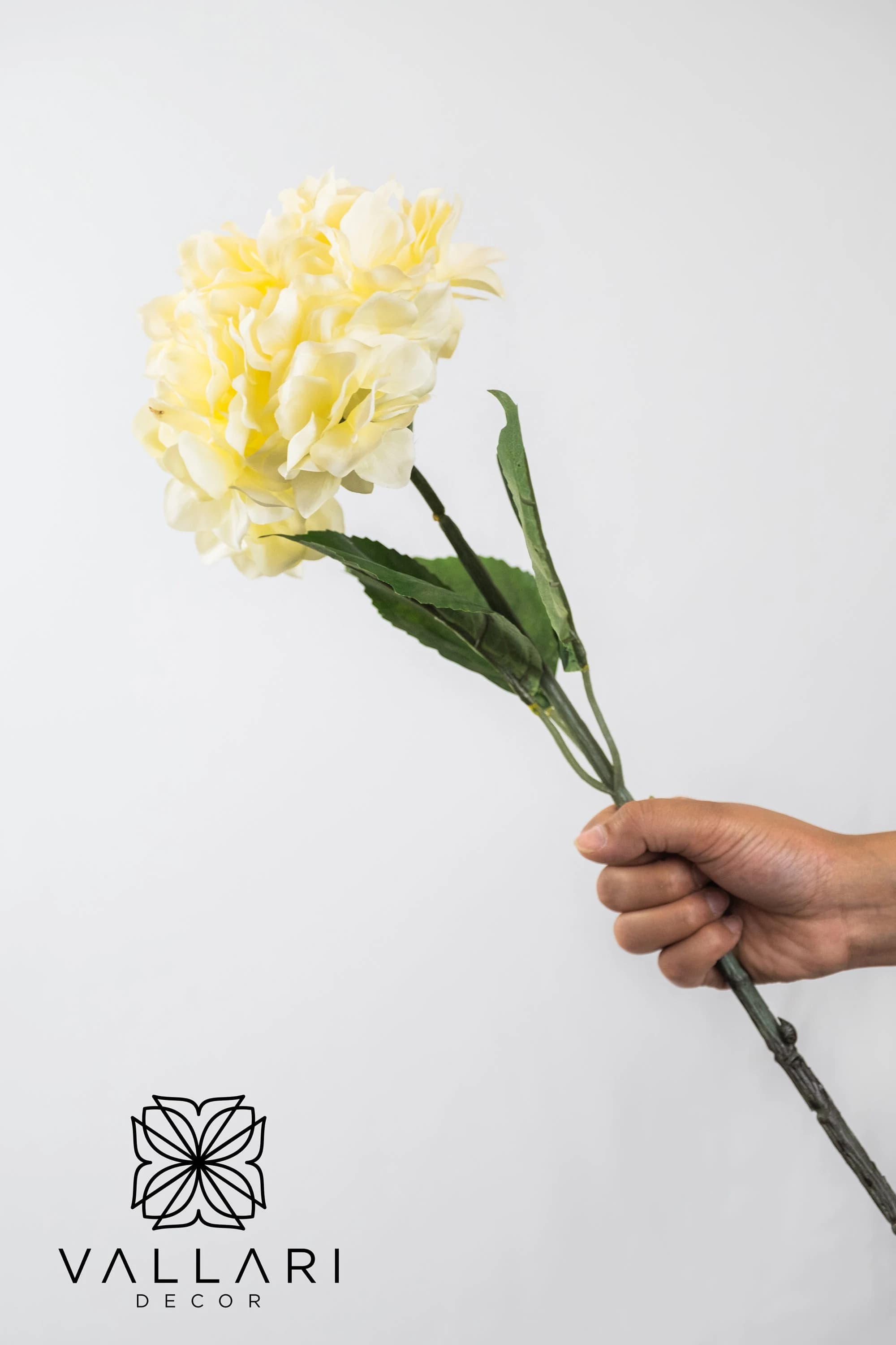 30" IVORY HYDRANGEA STEM/Floral Wedding/Greenery/Wedding Centerpieces/Home Decor/Faux Vines/Silk Vines/Garlands
