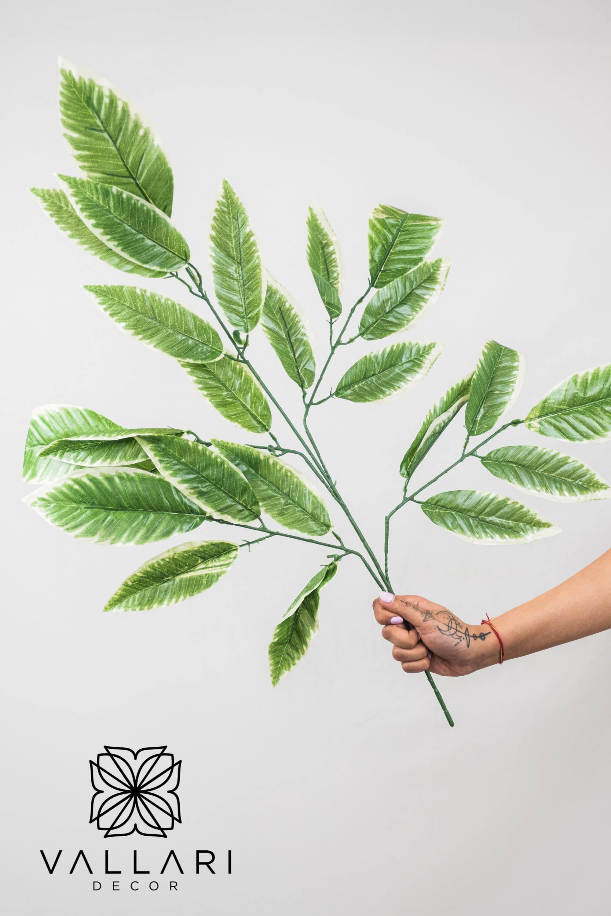 14" WHITE and Green LEAF SPRAY /Orange and Green Leaf SprayGreenery Bushel/ Outdoor Wedding Greenery/Centerpiece Decor/Faux Flowers/