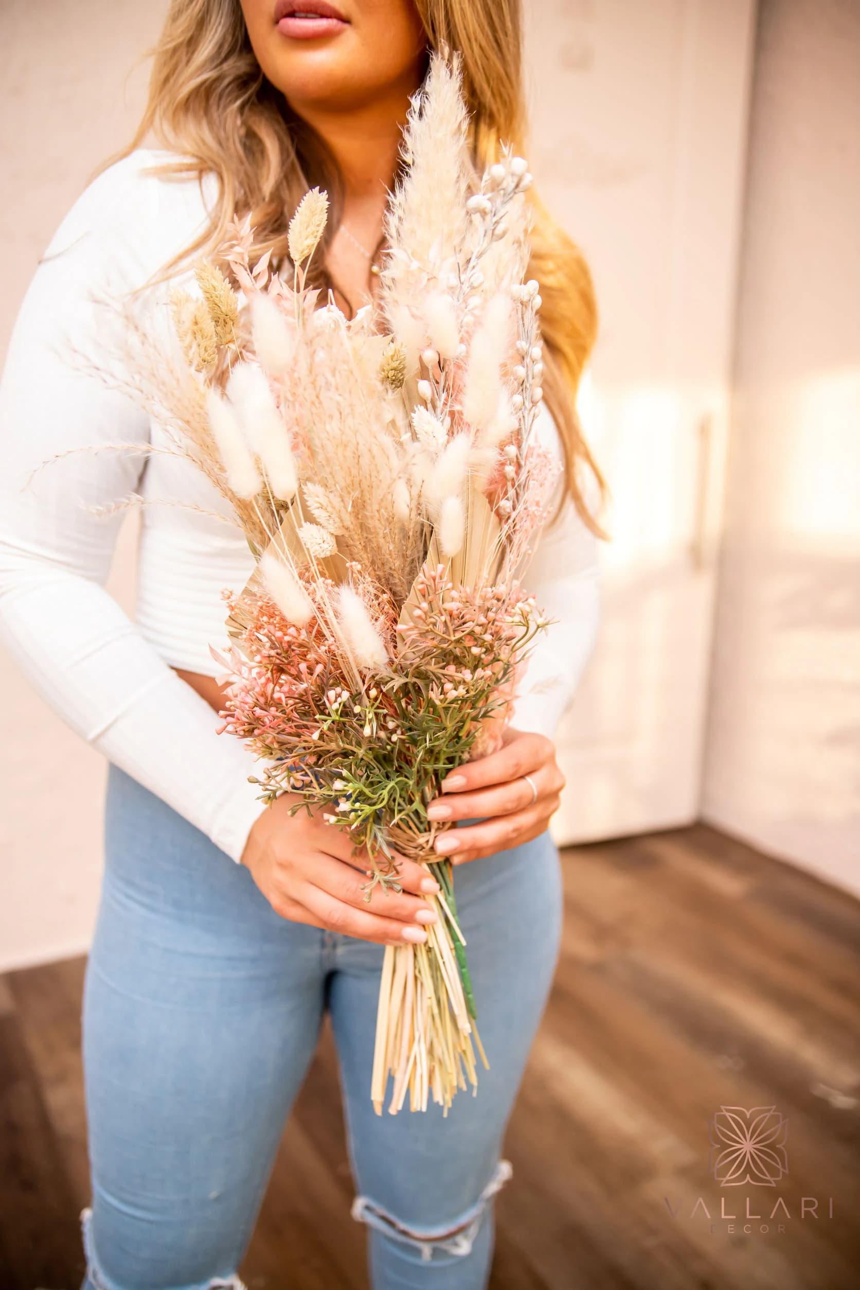 Dried Pink and Ivory Floral Pampas Bouquet/25"/Palm Spades/Reed/Dried Pampas/Pampas Bouquet Decor/Boho Pampas/Bouquet/Bunny Tail