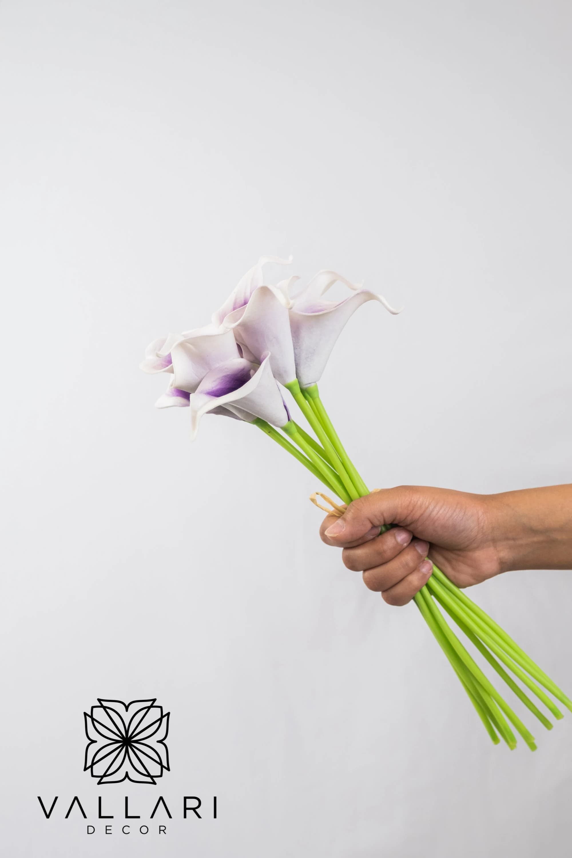 MINI CALLA LILLY Set/Floral Sprays/ Wedding Roses/ White/Greenery Bushel/ Outdoor Wedding Greenery/Centerpiece Decor/Faux Flowers/