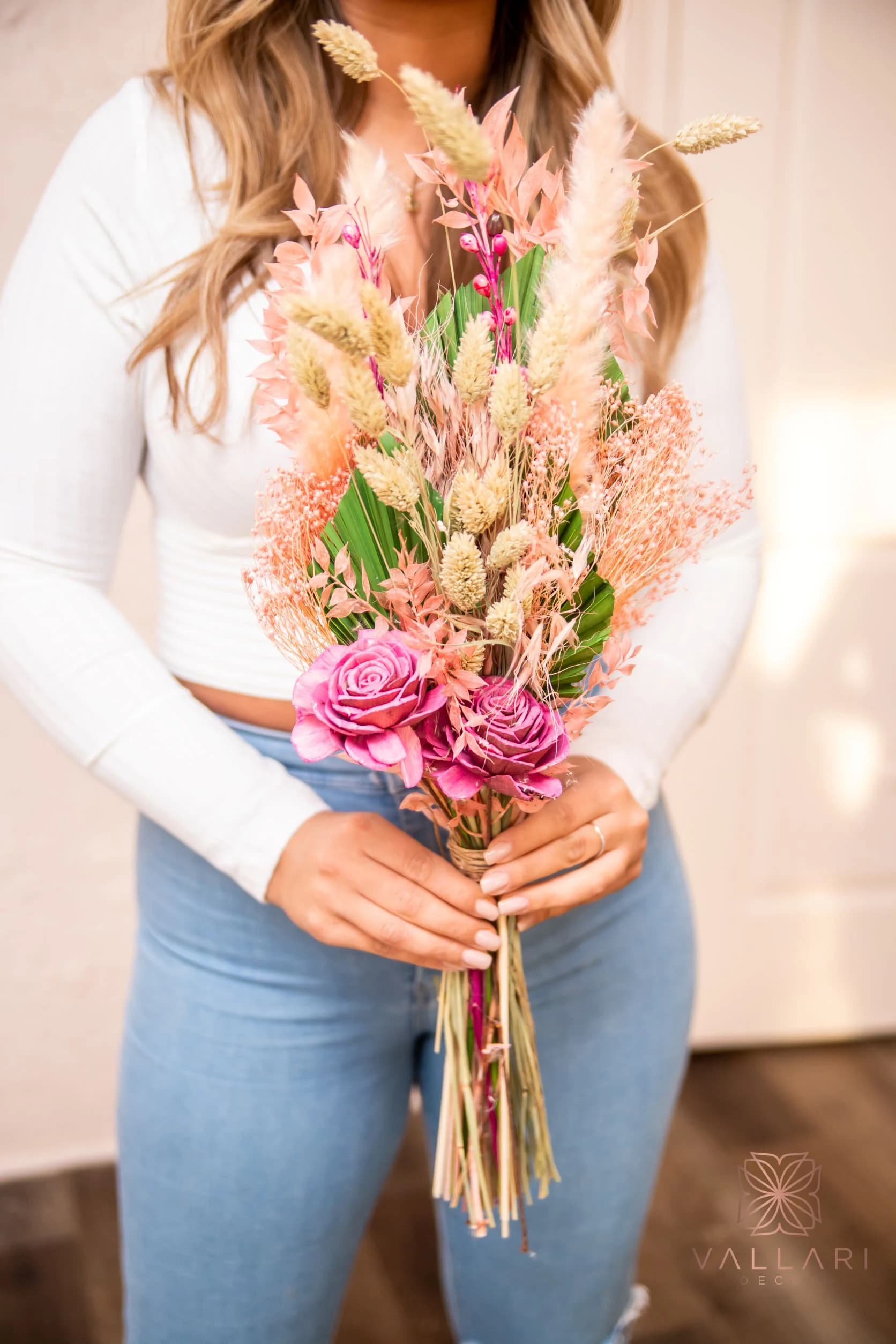 Dried Pink and Green Floral Pampas Bouquet/25"/Palm Spades/Reed/Dried Pampas/Pampas Bouquet Decor/Boho Pampas/Bouquet/Bunny Tail
