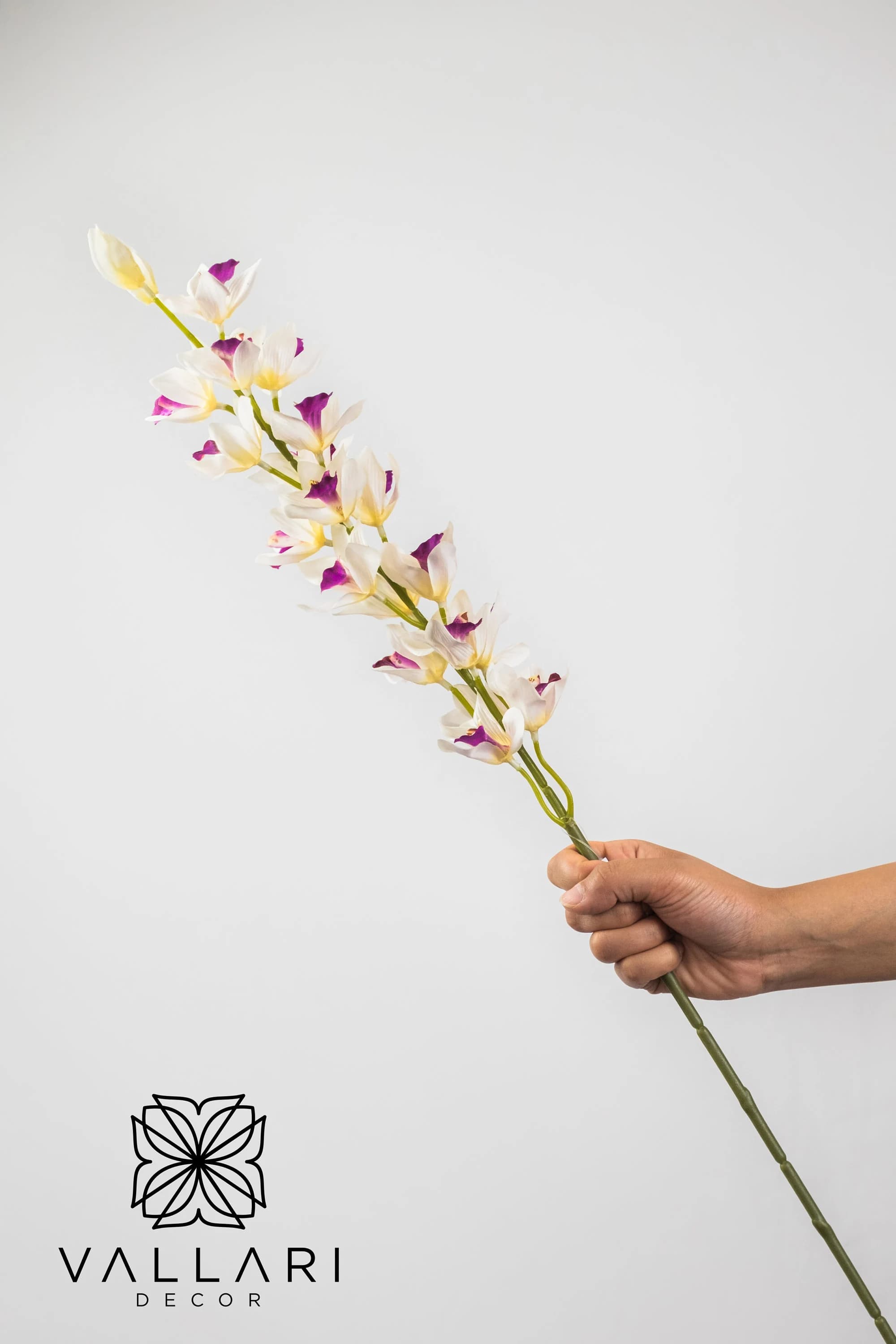 42" LAVENDER CYMBID STEM /Floral Wedding/Greenery/Wedding Centerpieces/Home Decor/Faux Vines/Silk Vines/Garlands