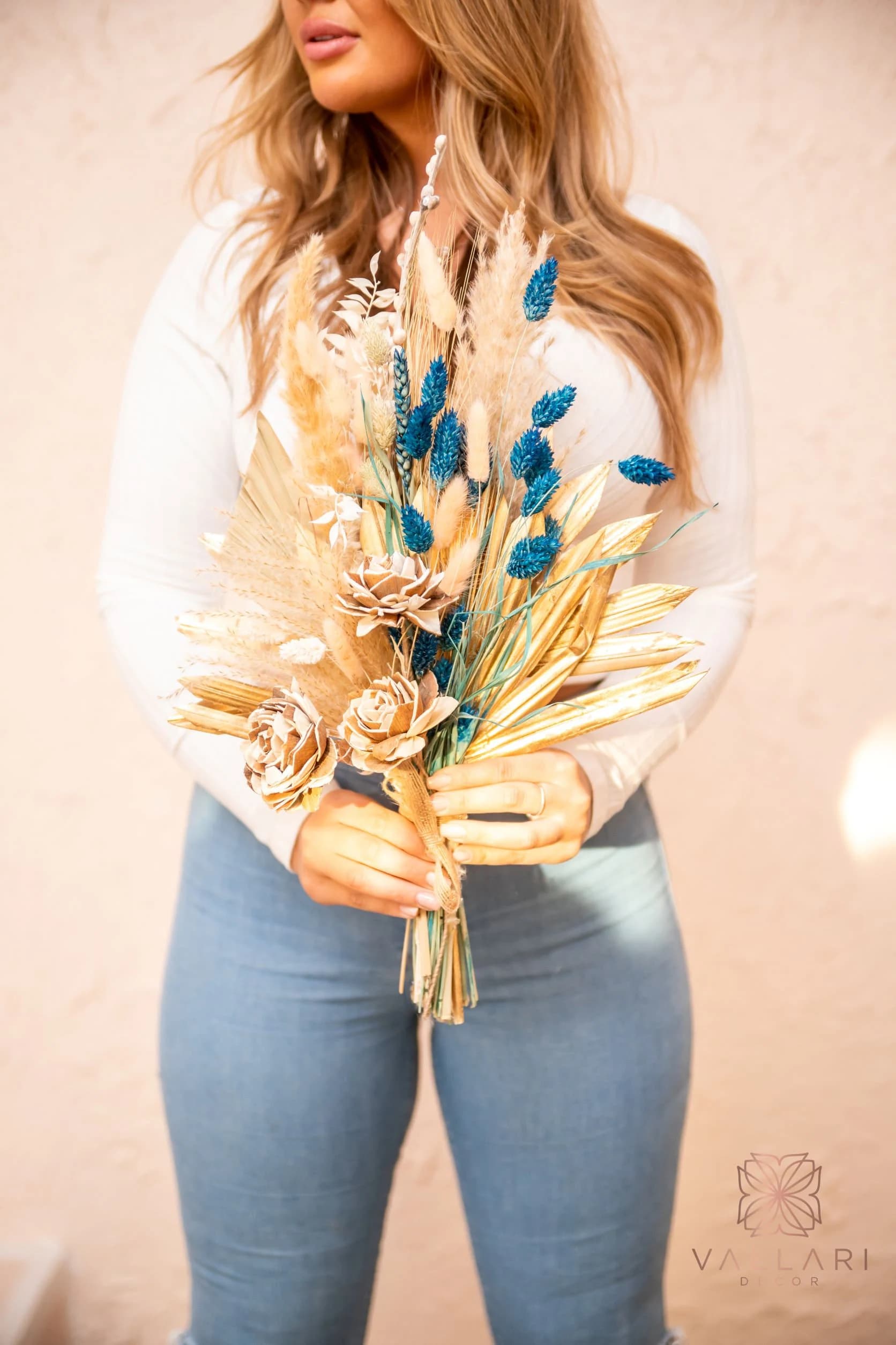 Dried Blue and Gold Palm Sun Floral Bouquet/25"/Palm Spades/Reed/Dried Pampas/Pampas Bouquet Decor/Boho Pampas/Boho Bouquet/Bunny tail/