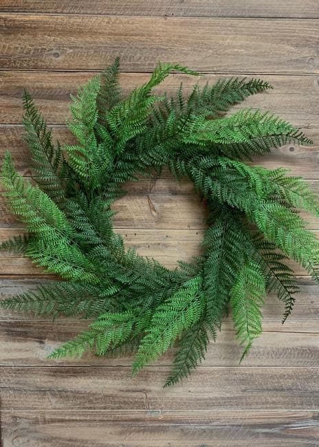 24" Lace Fern Wreath/Green Artificial Wreath/Green Wreath/Natural Looking Wreath/Outdoor Wreath/Green Outdoor Wreath/Home