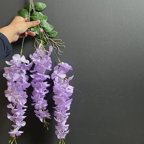 20" Lilac Silk Wisteria Hanging Flowers, 3 Cascading Branches per Stem, Faux Wisteria Vine for Floral Installations, Arches