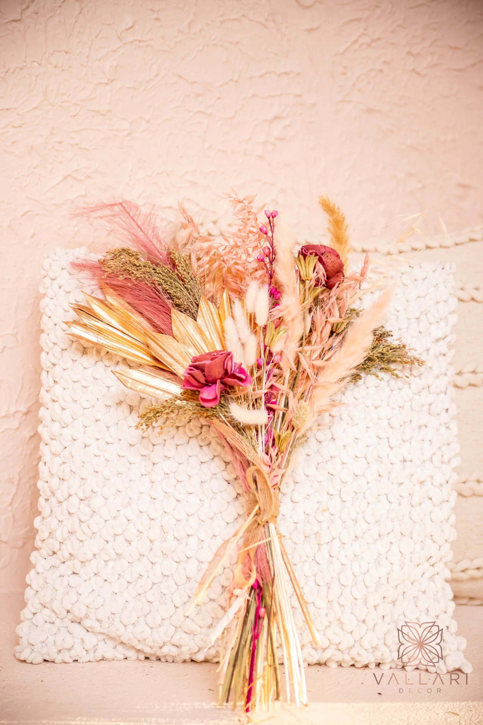 DRIED Pink Minar Rose and Pampas FLORAL Bouquet/25"/Palm Spades/Reed/Dried Pampas/Pampas Bouquet Decor/Boho Pampas/Bouquet/Bunny Tails